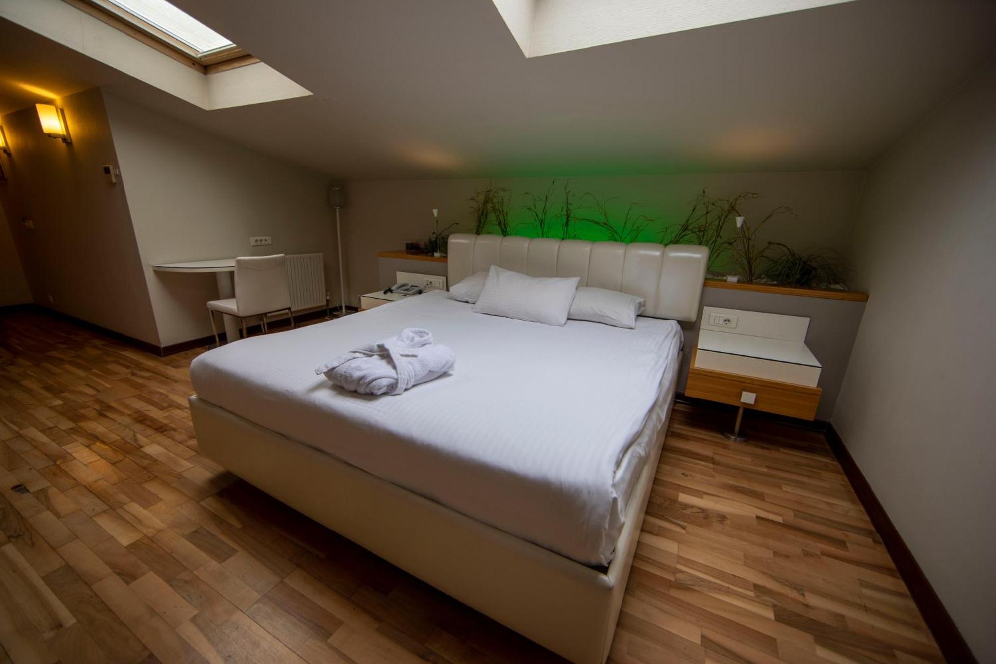No 19 Boutique Hotel Ankara Rum bild